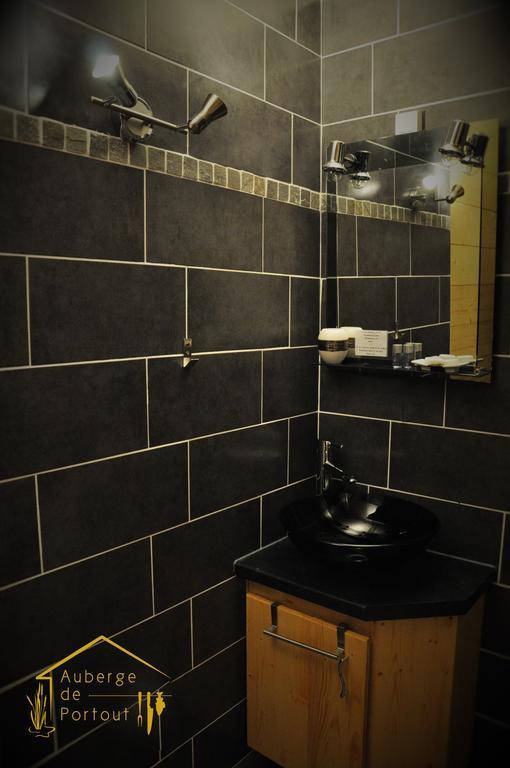 Auberge De Portout Chanaz Oda fotoğraf
